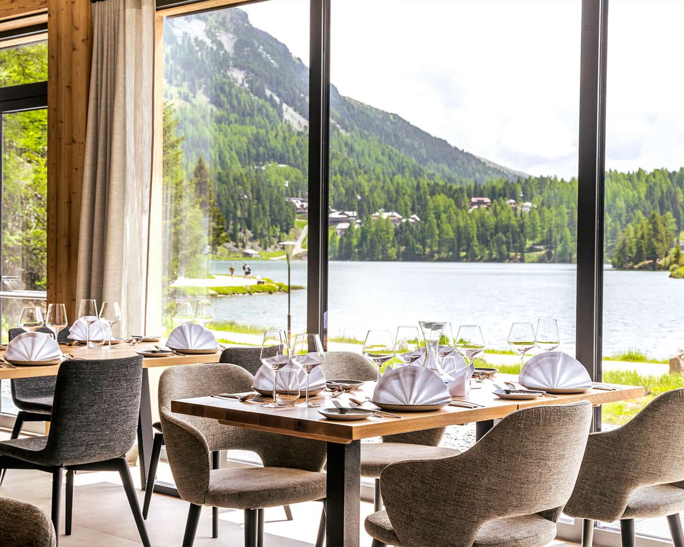 Alpin Lounge and Dining Turrach