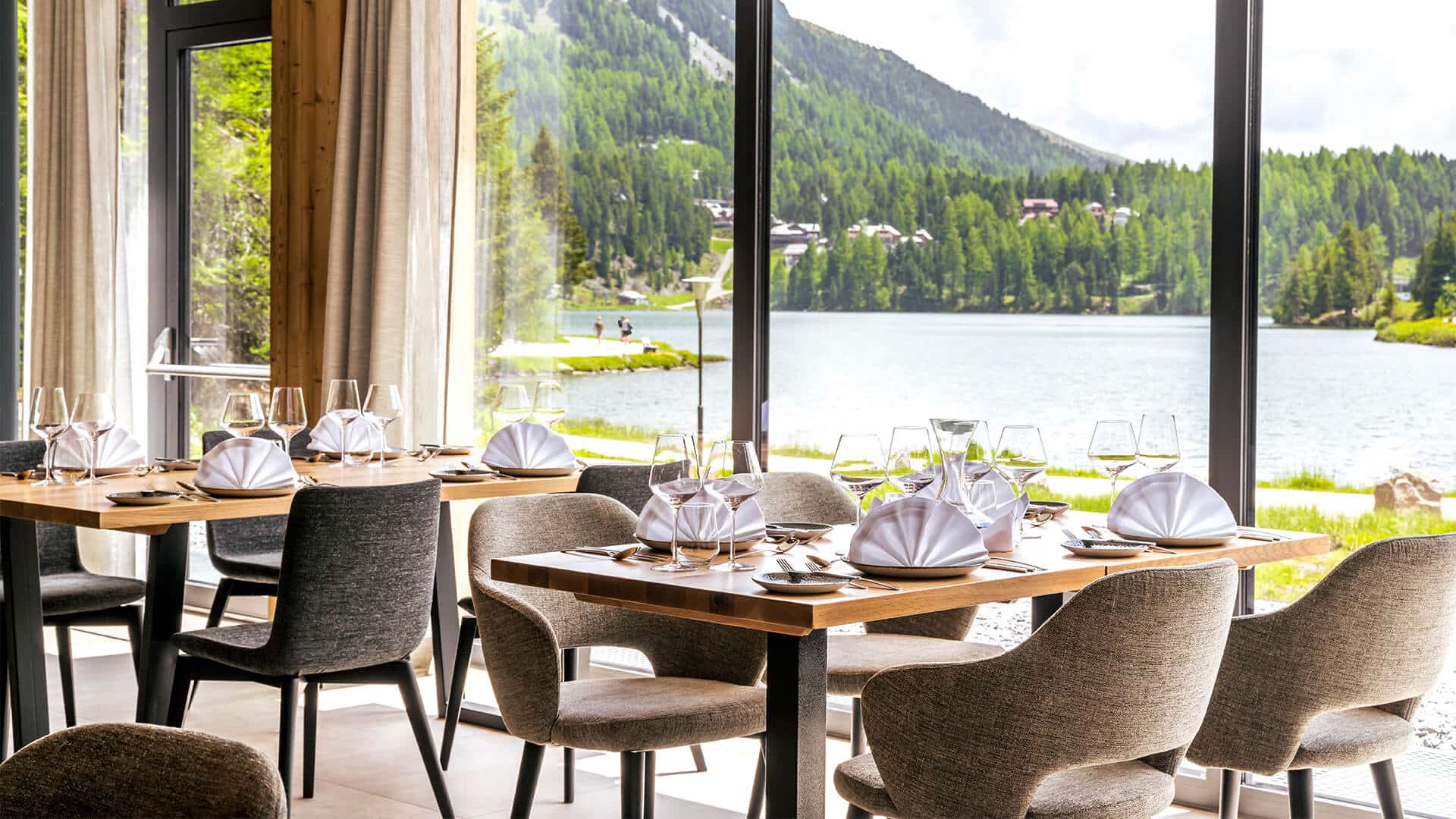 Restaurant Turracher Hoehe Alpin Peaks Restaurant Turracher Höhe - Seeblick