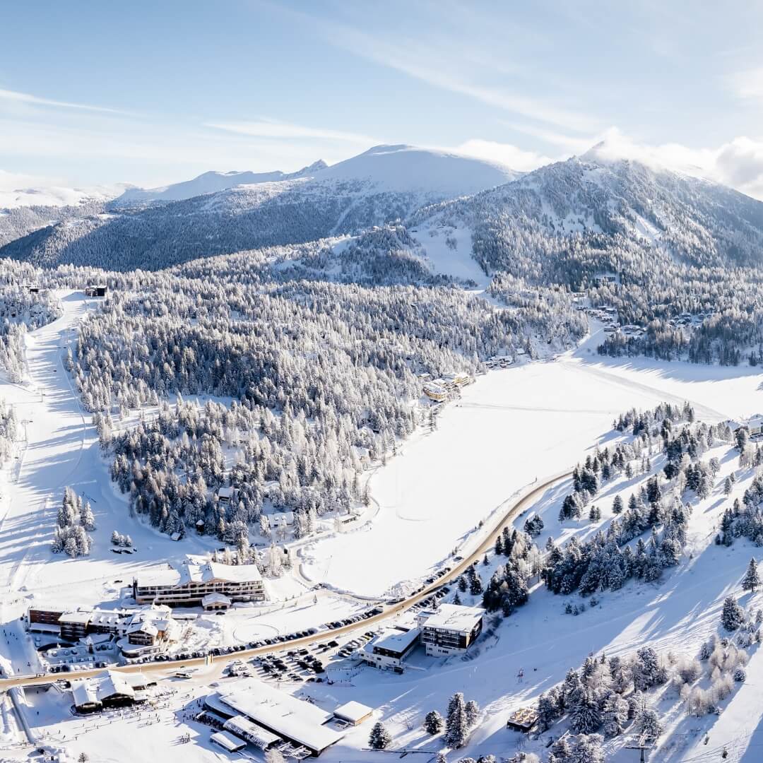 Turracher See Winter Alpin Peaks
